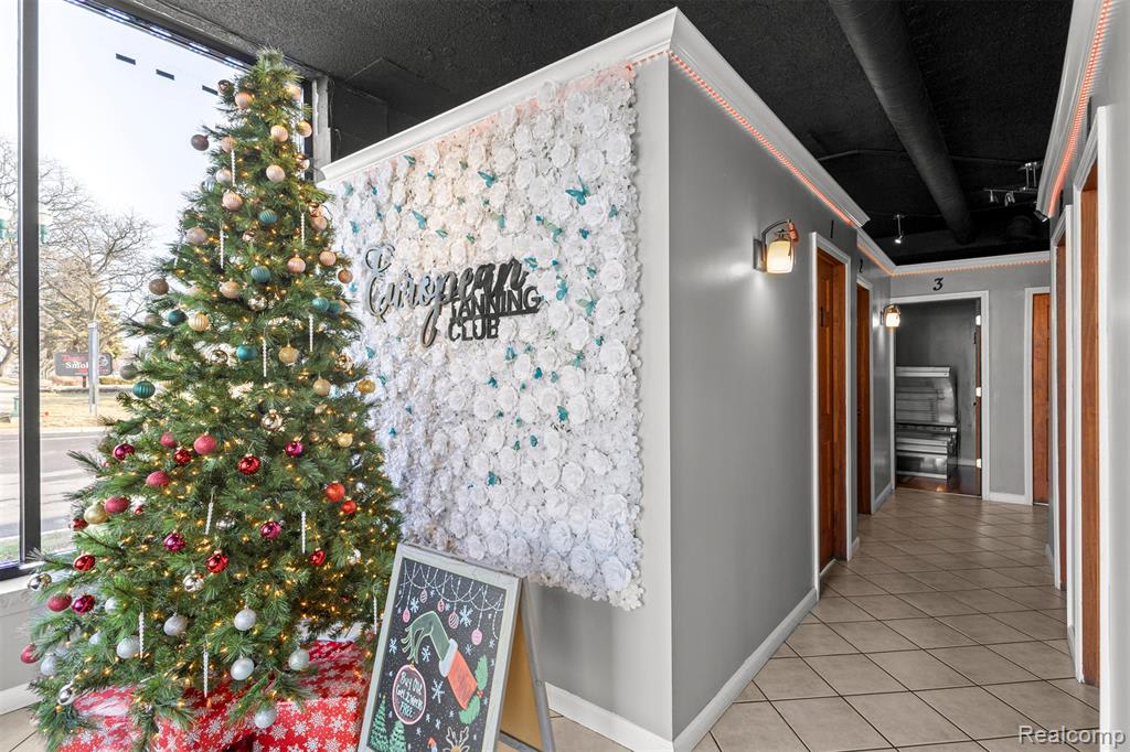 Additional view of 35501 W Michigan Ave