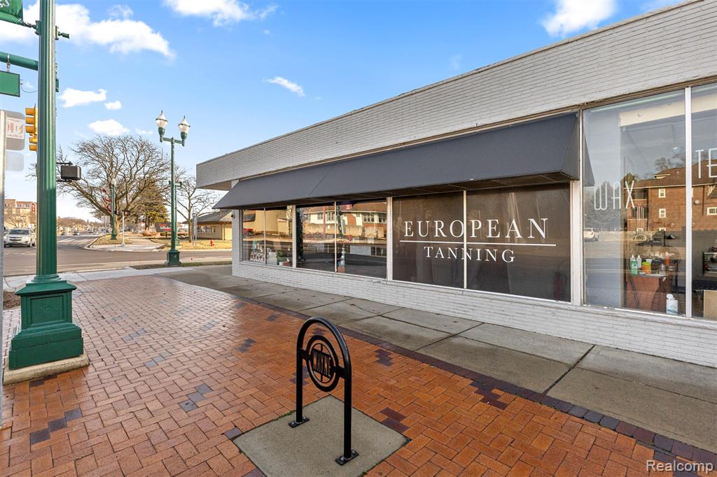 Additional view of 35501 W Michigan Ave