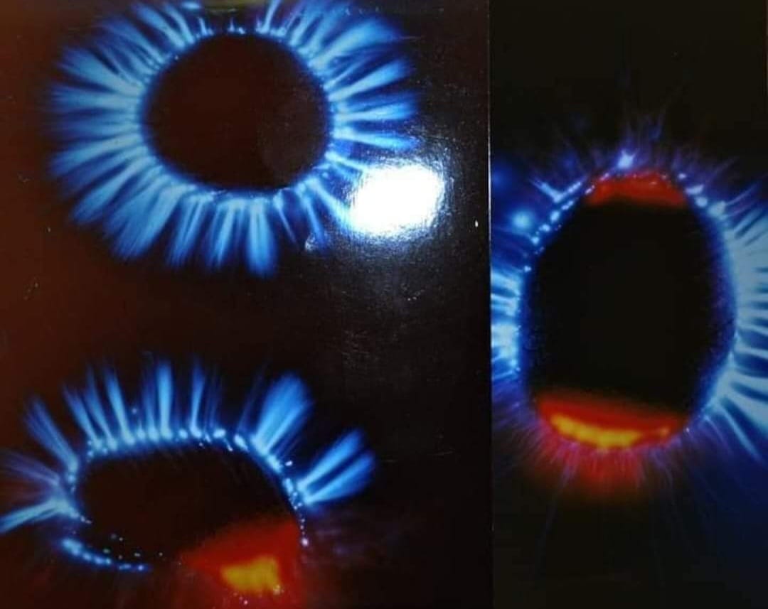 Fotografía Kirlian de una mano mostrando el aura
