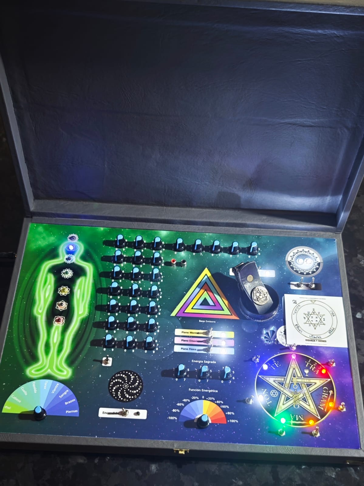 Máquina de radiónica mixta 2