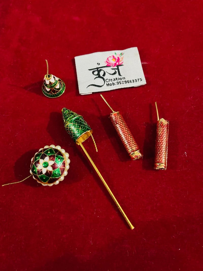 Kunj Creation - Divine Poshak for Krishna & Radha