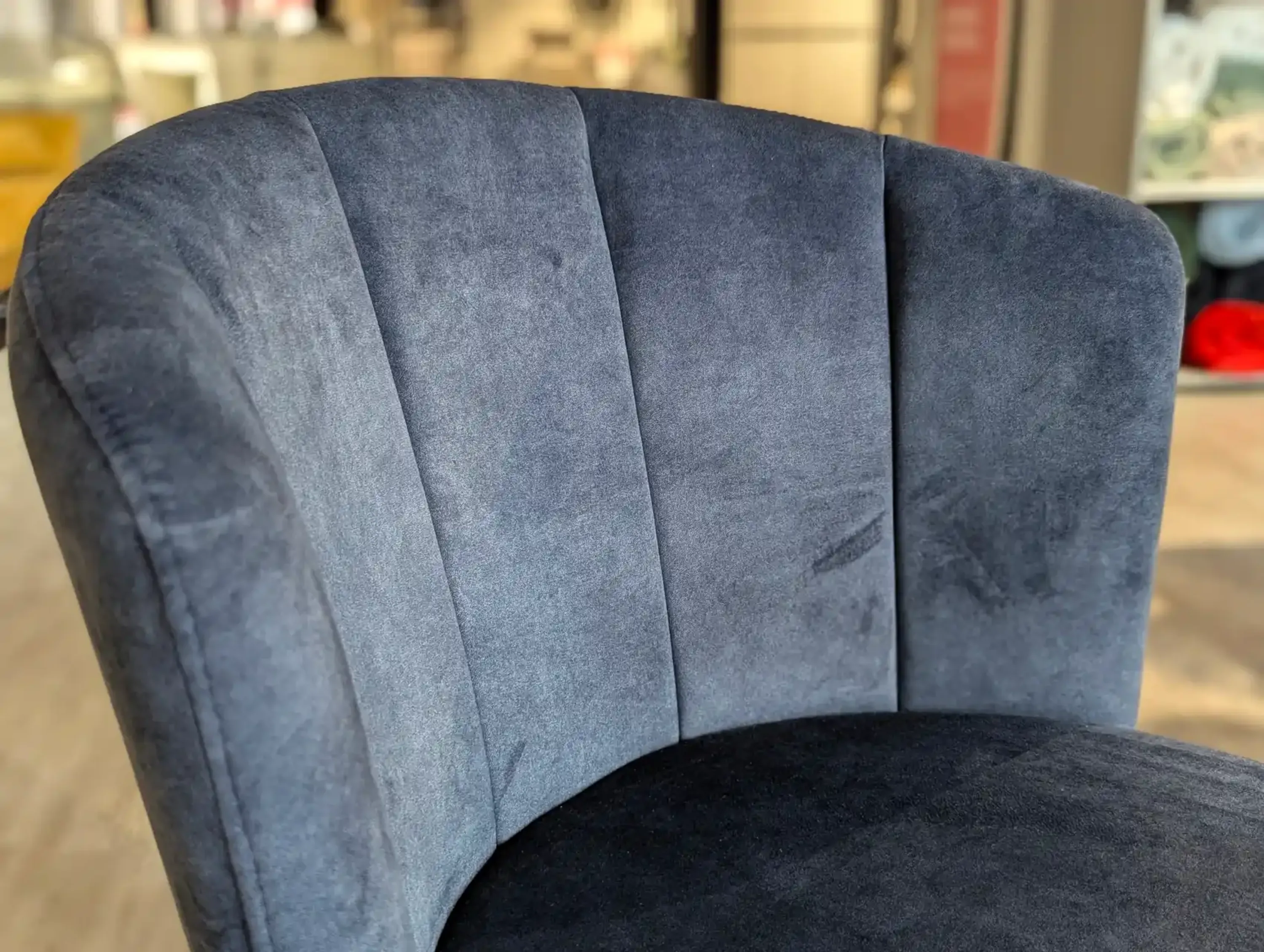 Nahaufnahme vom Rücken. Klare Linienführung