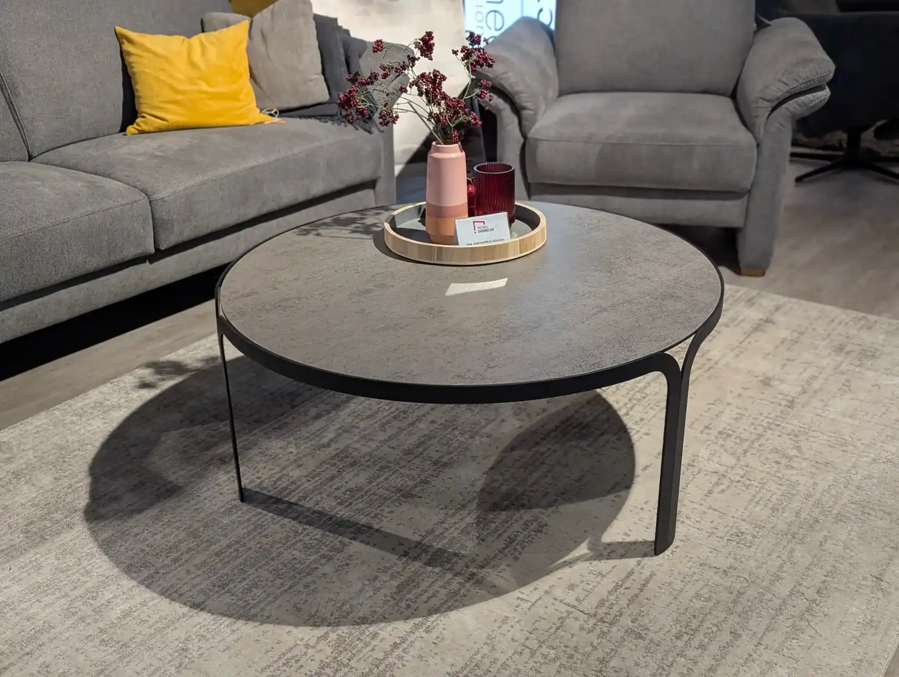 Couchtisch Keramik Silver mit Stahlgestell Couchtisch Keramik Silver mit Stahlgestell