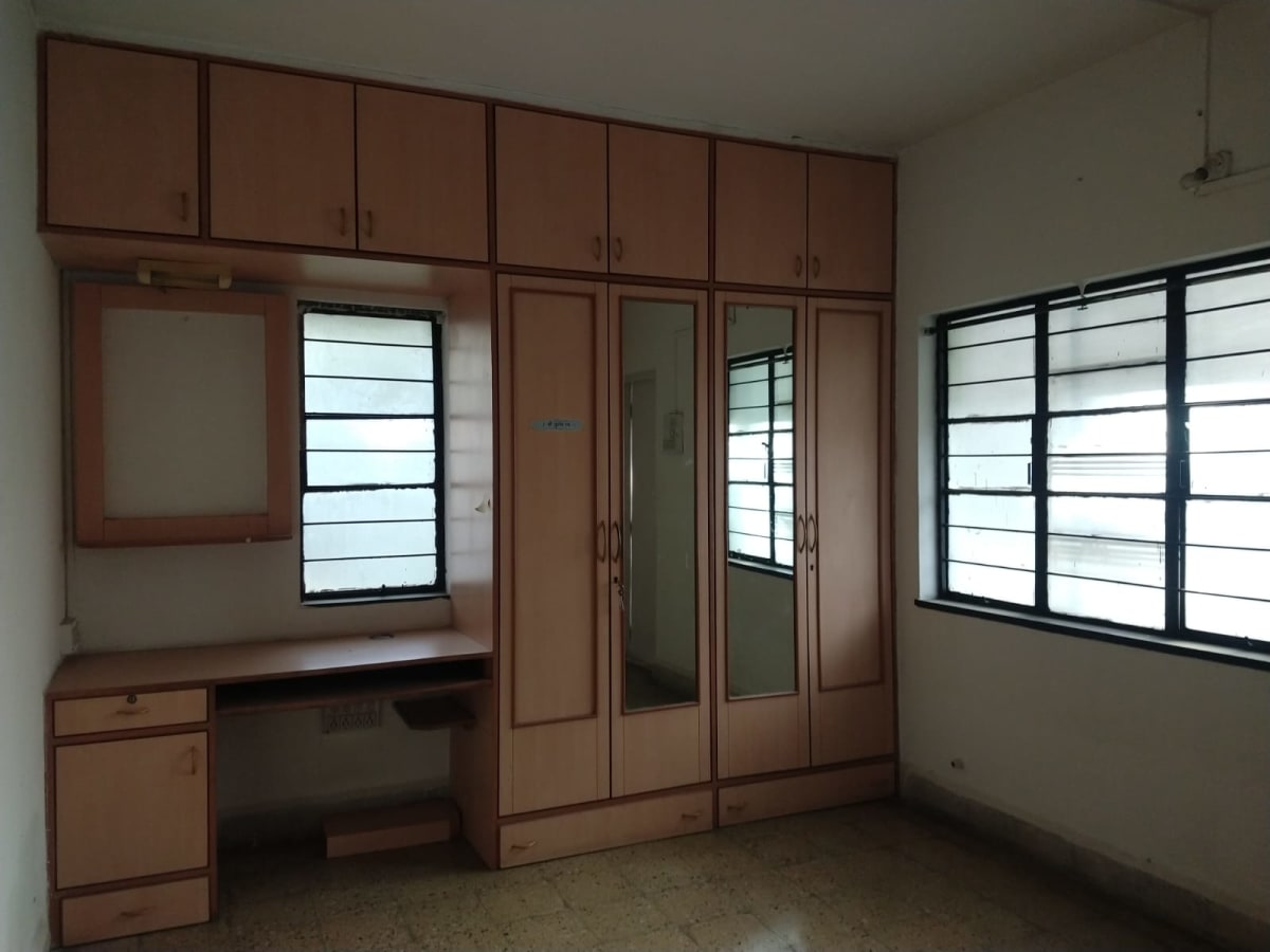 Shriram Park – Semi-Furnished 2 BHK Apartment for Rent - View 1