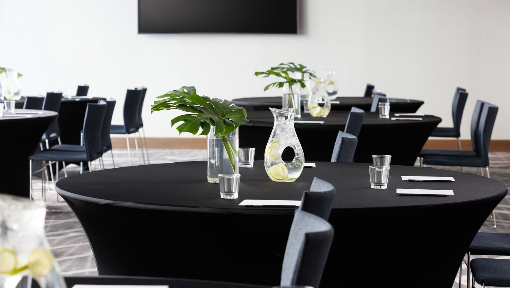 Maverick Meeting Room