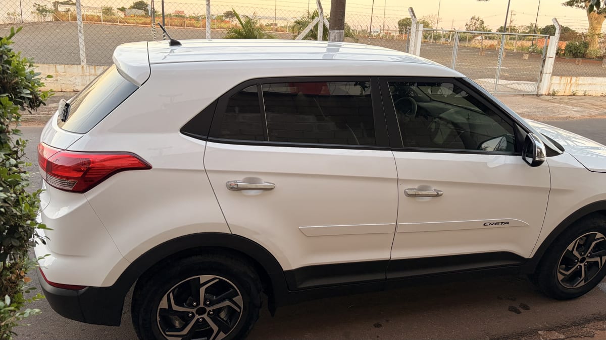 CRETA UNICA DONA, BAIXO KM