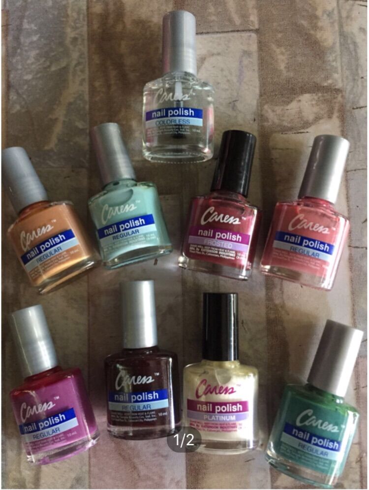 NAIL POLISH CARESS