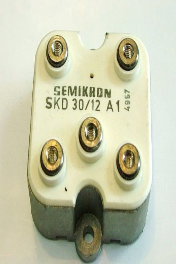 SKD30 12A1