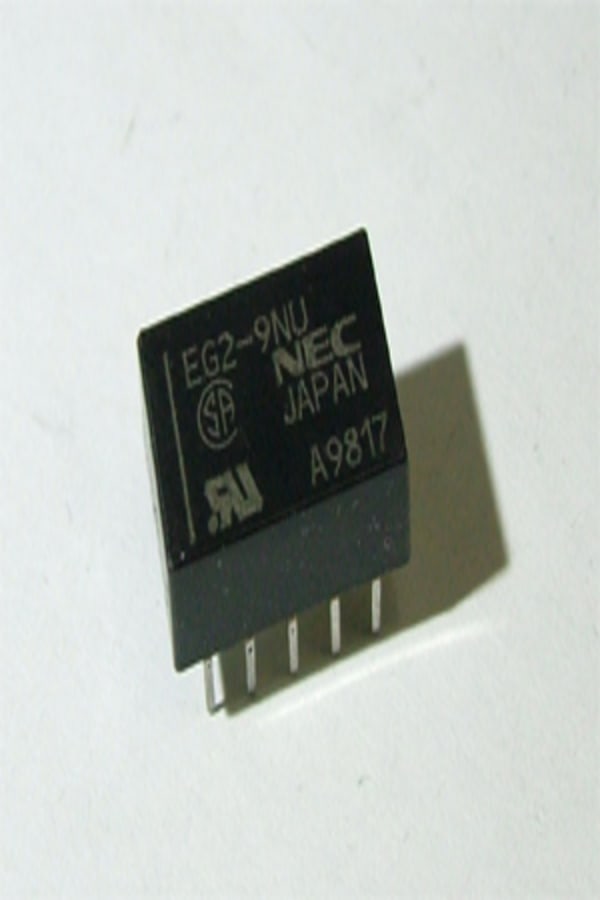 EG2 9NU-(9V-2C)