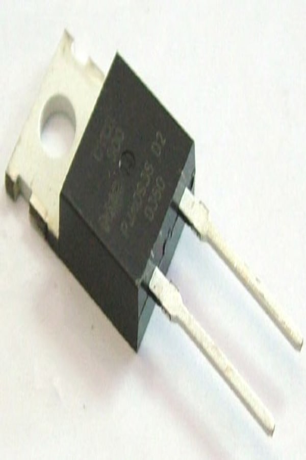 BYC8 600 .