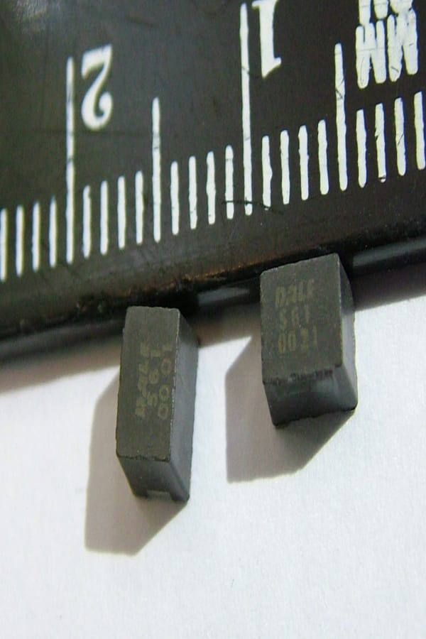 560UH 1812-%5