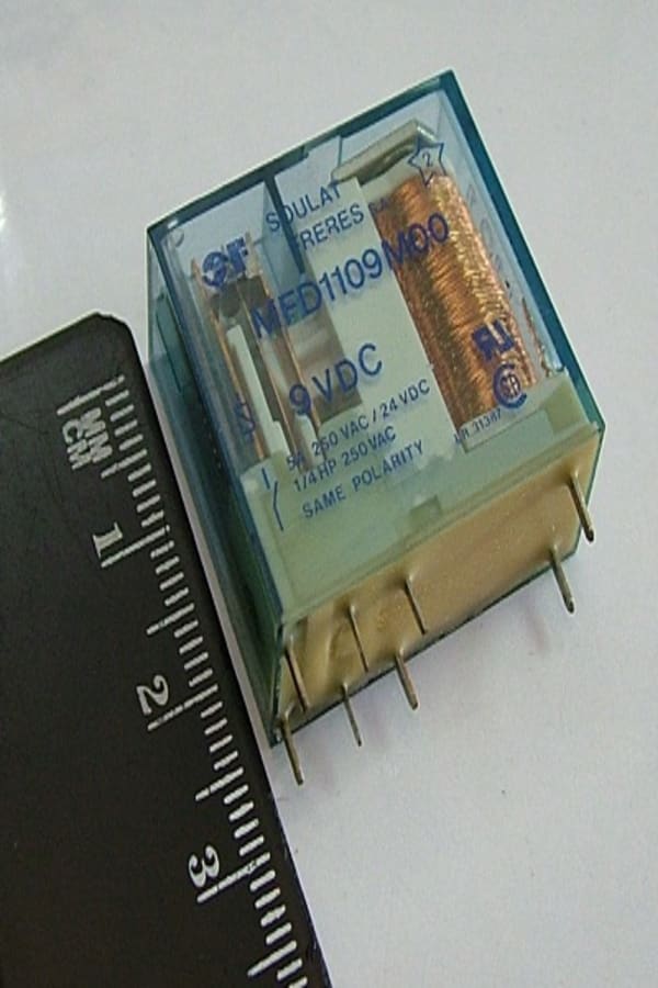 MFD1109M00 (9V-2C-5A)