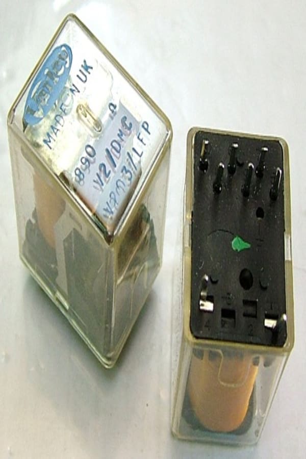V2 DM-C-V203-LEP-(24V-2C)