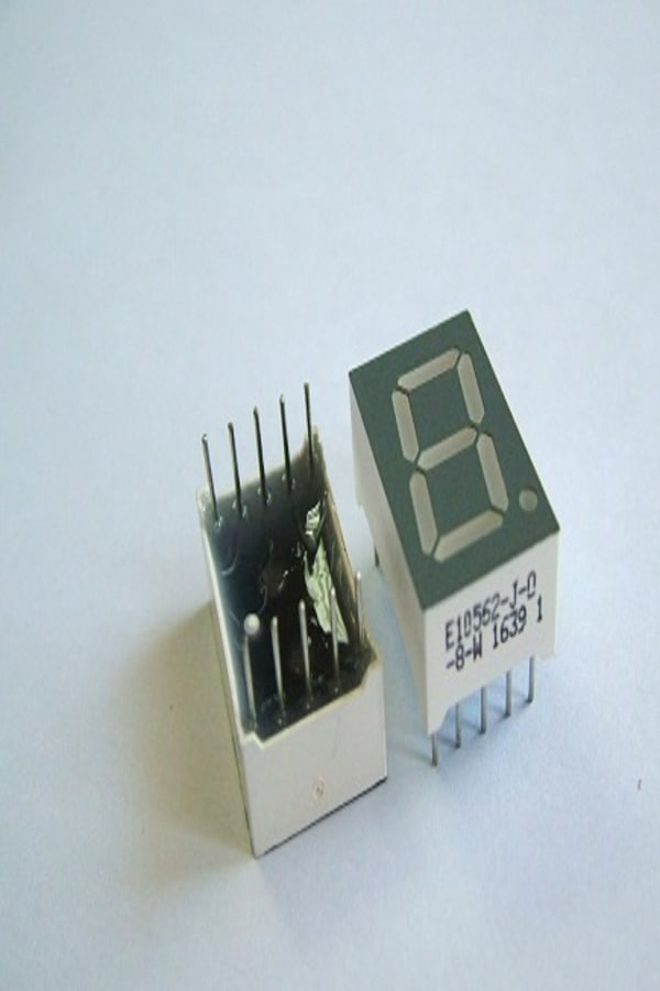 E10562 J-O-8-W
