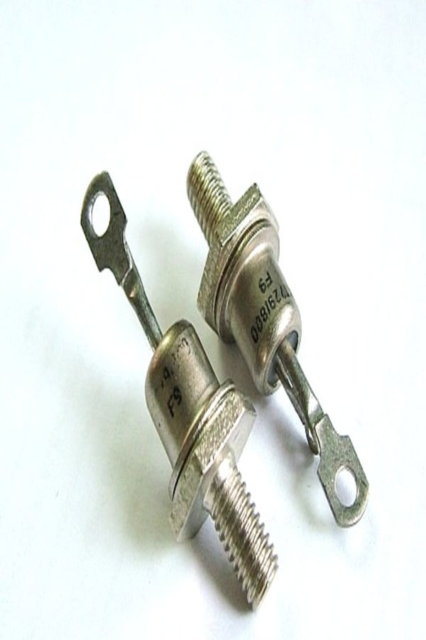 KT729 800