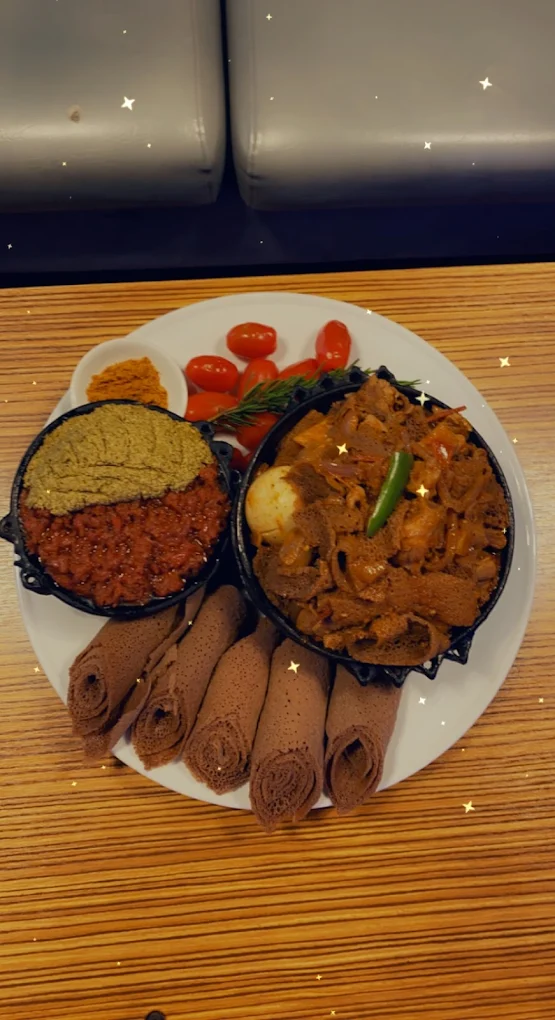 EC Fusion & Lounge + Authentic Ethiopian And Eritrean Cuisine - Image 2