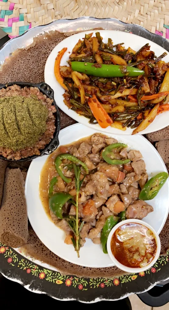 EC Fusion & Lounge + Authentic Ethiopian And Eritrean Cuisine - Image 3