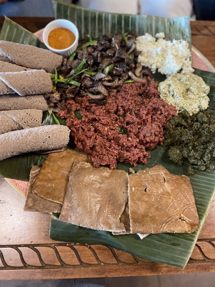 Piassa Ethiopian Restaurant β Restaurant / Cafe in Calgary - Image 1