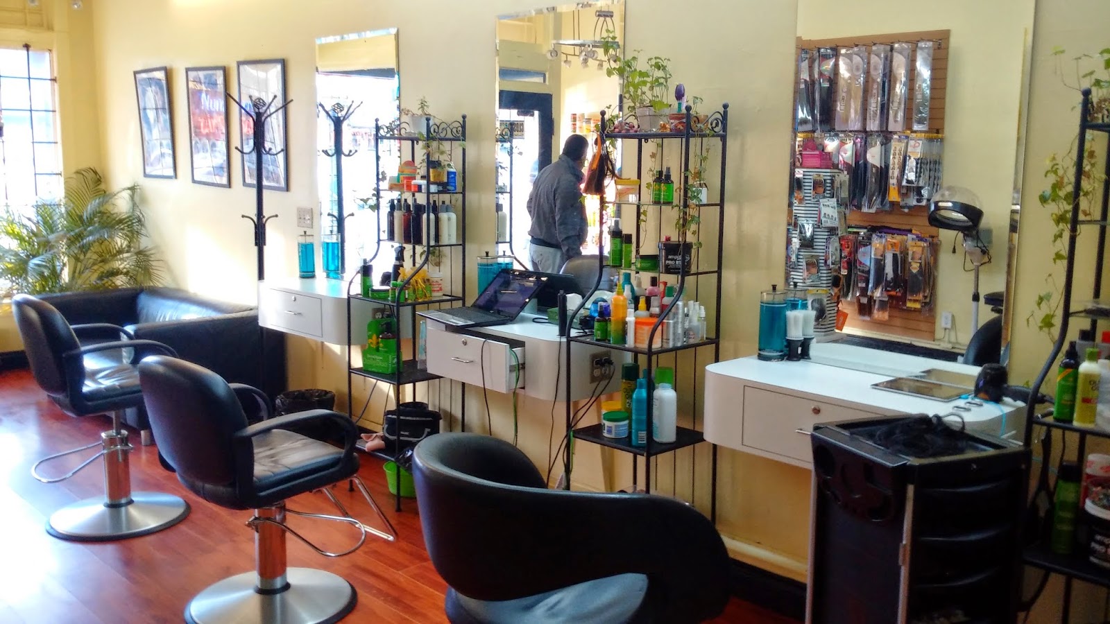 Nunu's Hair Salon â Beauty & Spa in Vancouver - Image 4