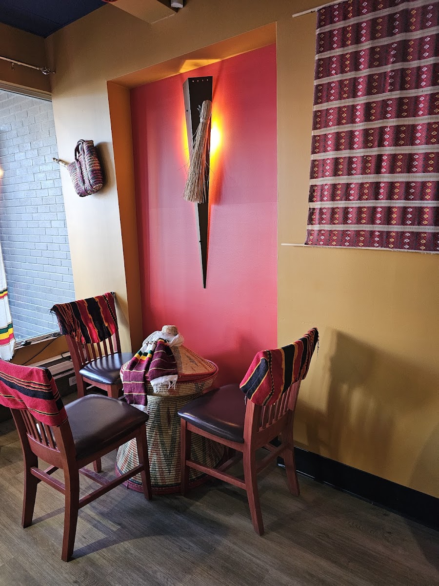 Mesob Ethiopian Eats β Restaurant / Cafe in Winnipeg - Image 3