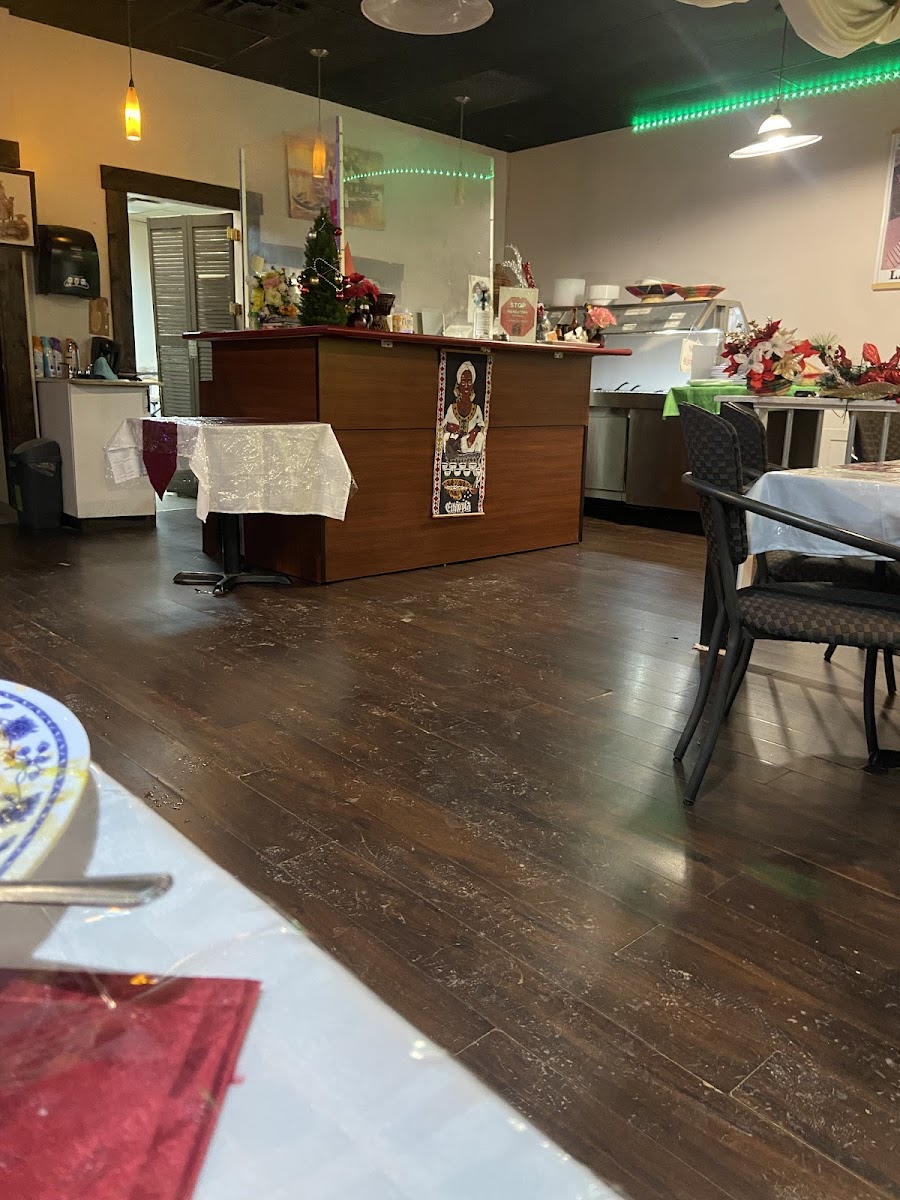 Tana Ethiopian Cuisine β Restaurant / Cafe in Brandon - Image 4