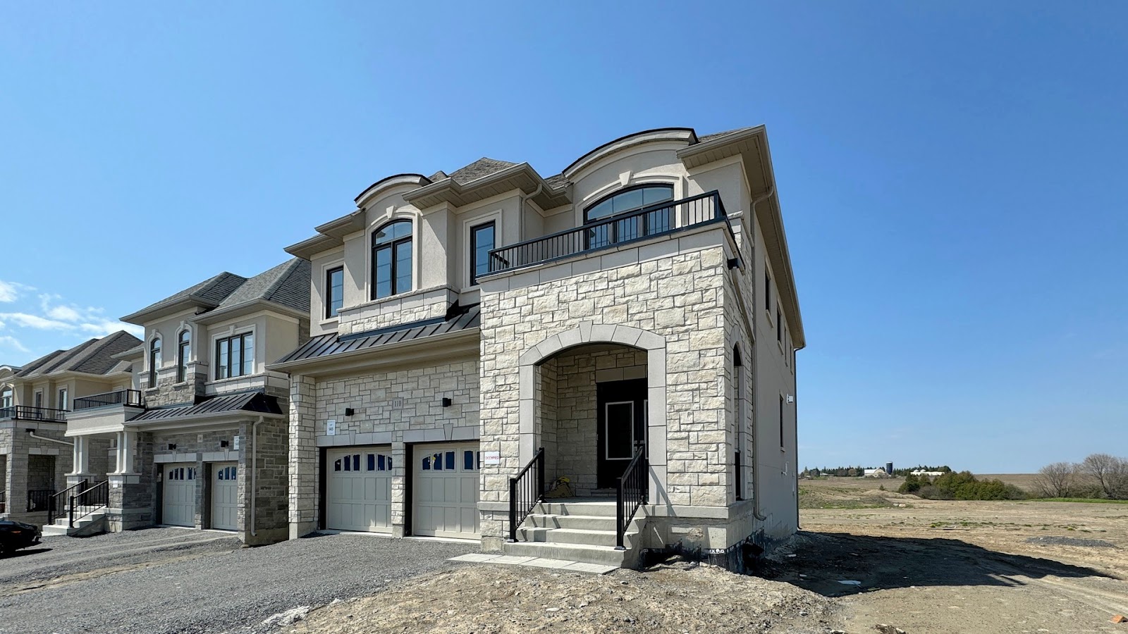 Team David Mamo Real Estate — Real Estate in Scarborough - Image 2