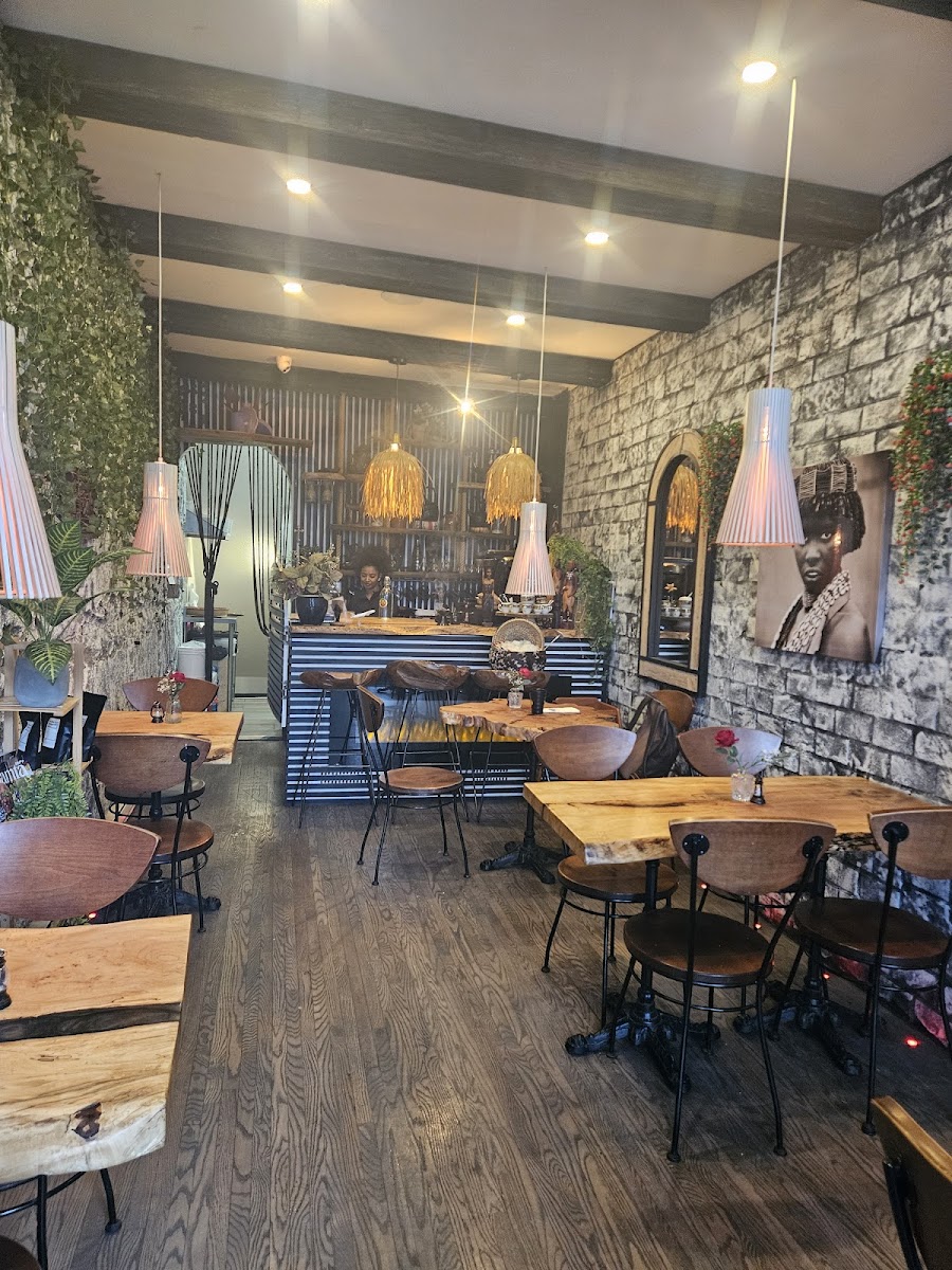 The Spicy Ethiopian β Restaurant / Cafe in Toronto - Image 3
