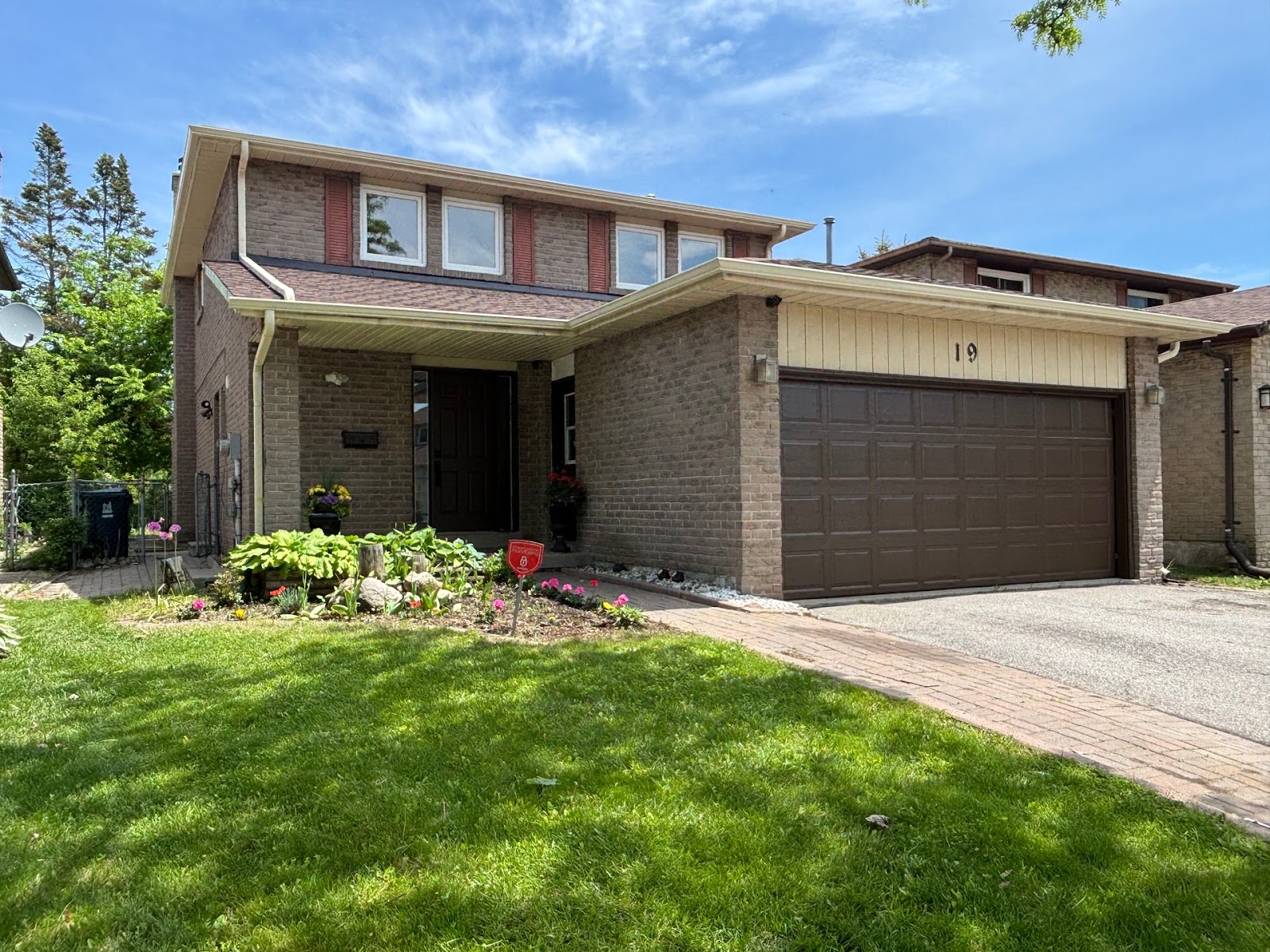 Team David Mamo Real Estate — Real Estate in Scarborough - Image 4