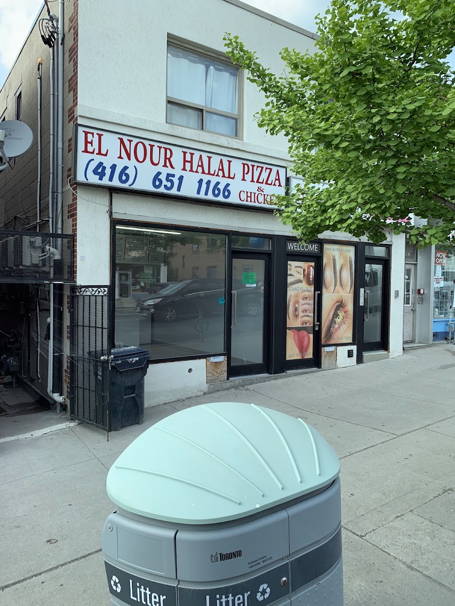 Noor Pizza & Restaurant β Restaurant / Cafe in York - Image 3