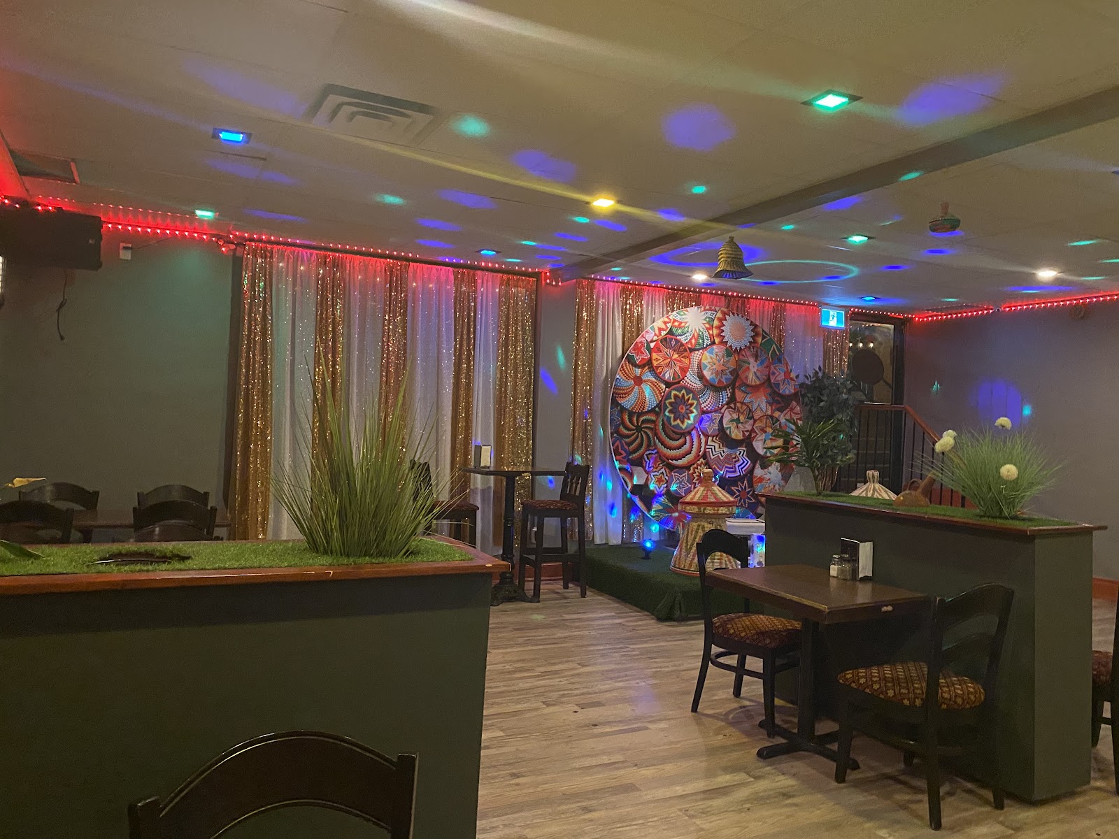 Rade’s Restaurant — Restaurant / Cafe in Kitchener - Image 4