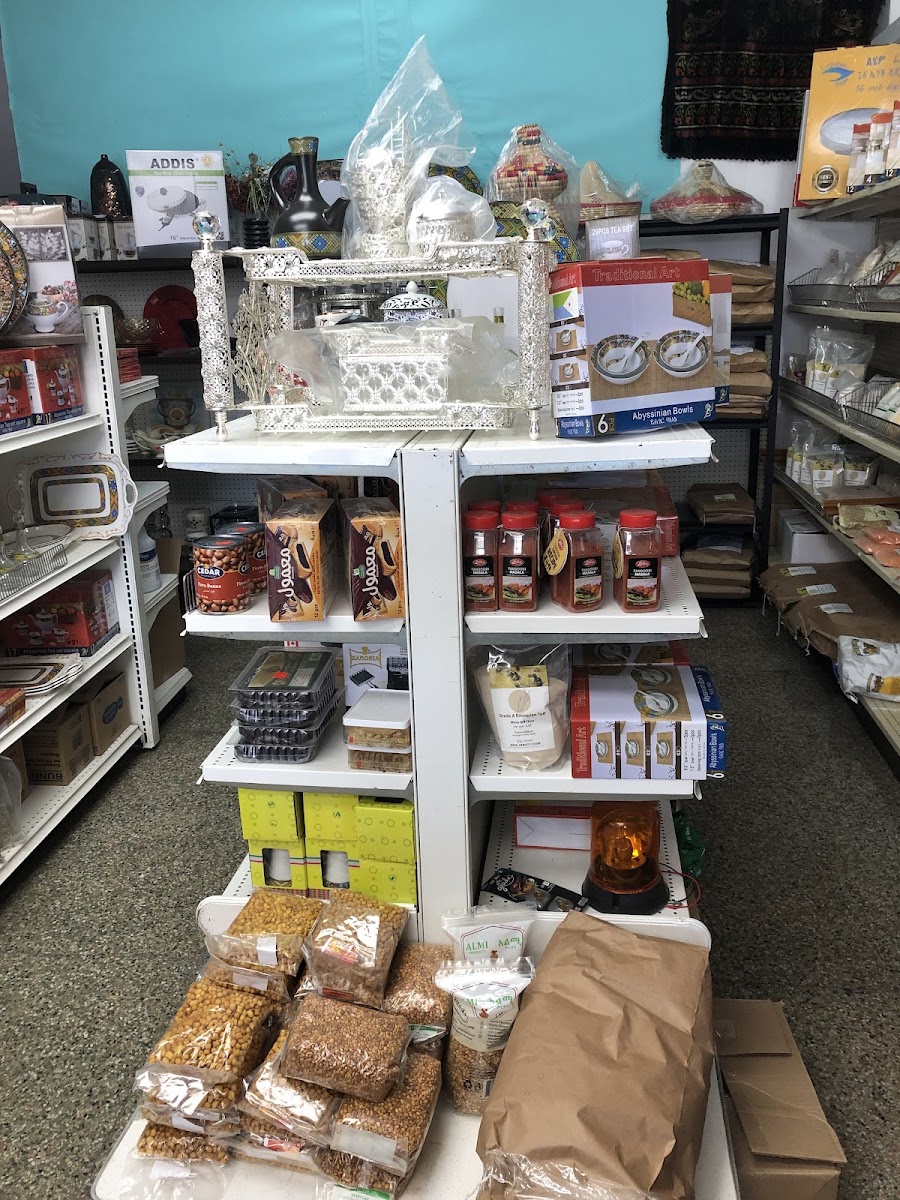 Jegol Variety Store โ Convenience | Grocery Store in Toronto - Image 4