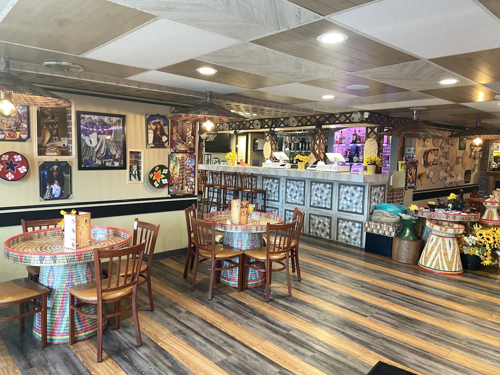 Mesob Habesha Fusion β Restaurant / Cafe in Edmonton - Image 2