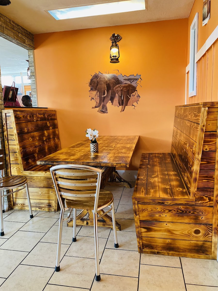 Divine Nigerian and Ethiopian Cuisine β Restaurant / Cafe in Grande Prairie - Image 2