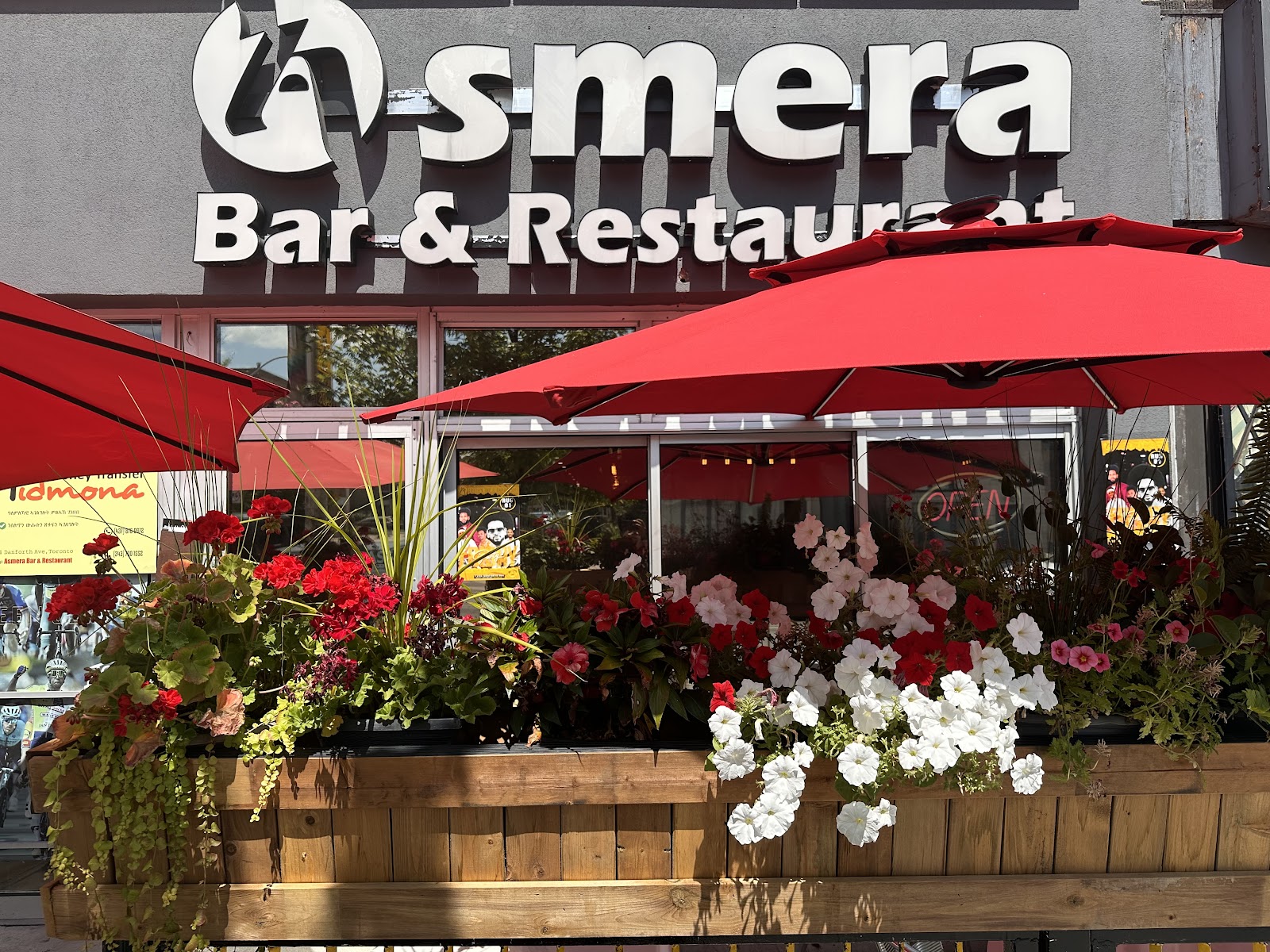 Asmera Bar Eritrean & Ethiopian Restaurant โ Restaurant / Cafe in Toronto - Image 2