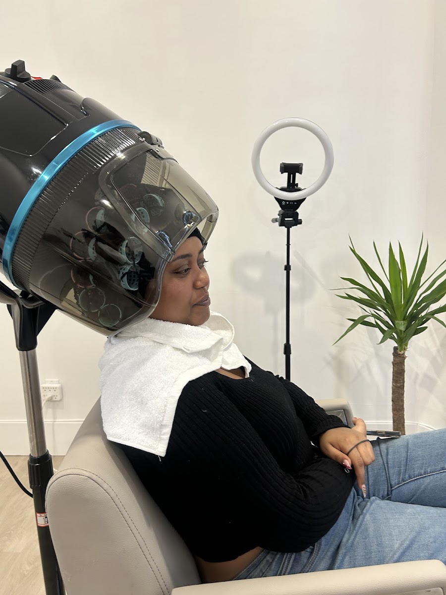 Nazreit Hair Braiding Salon â Beauty & Spa in Toronto - Image 2