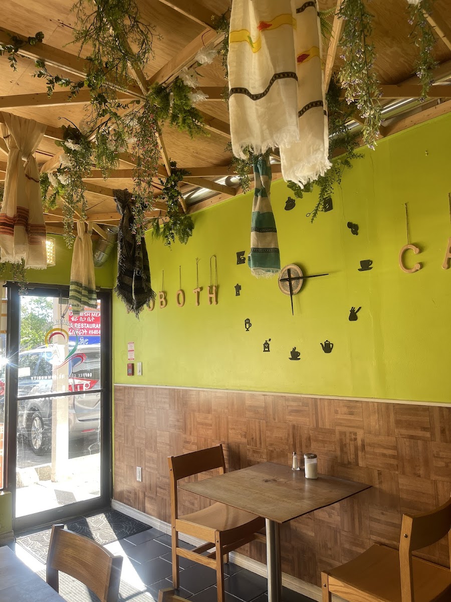 REHOBOTH CAFE β Restaurant / Cafe in Toronto - Image 1