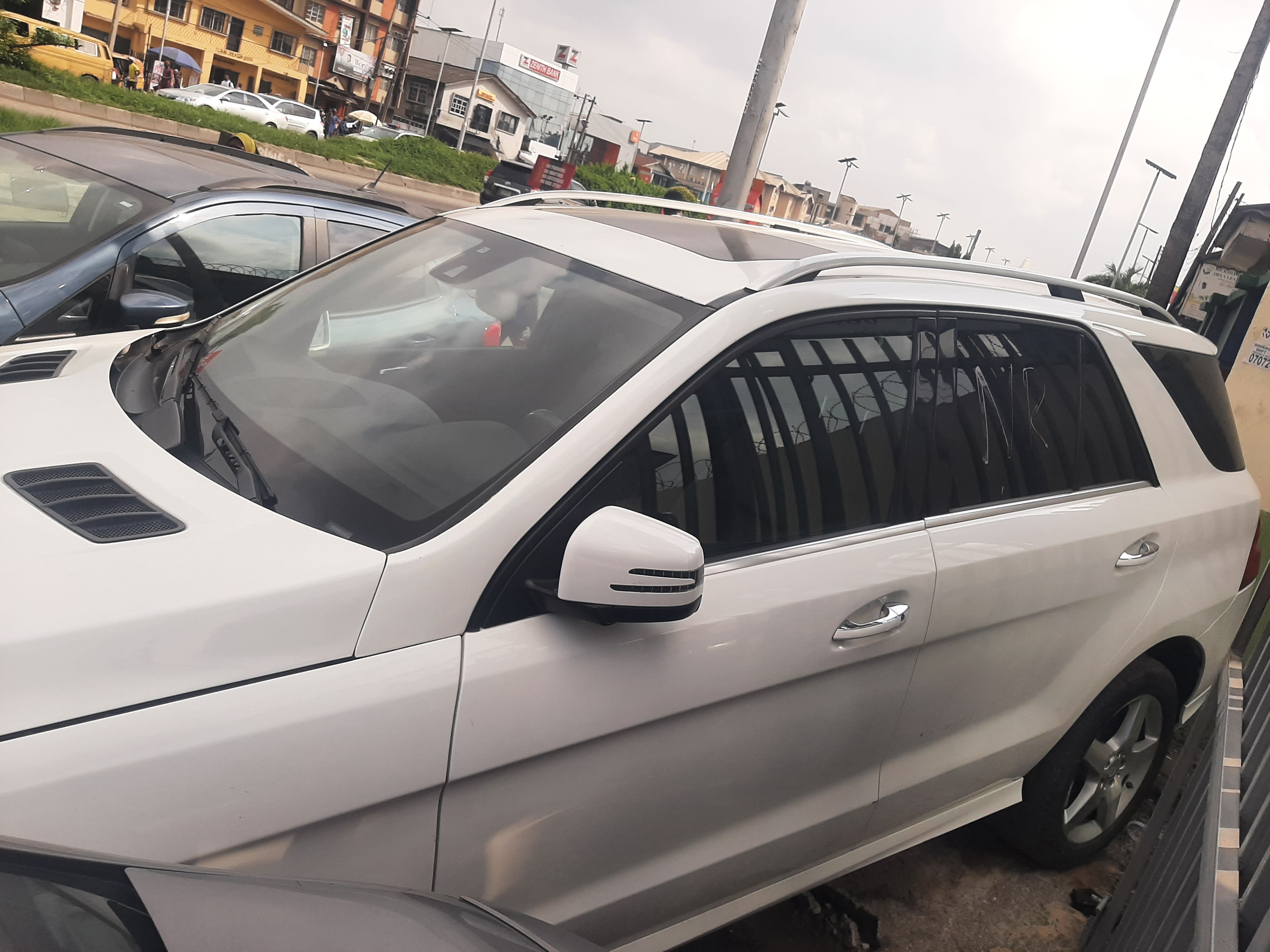 MERCEDES BENZ ML350