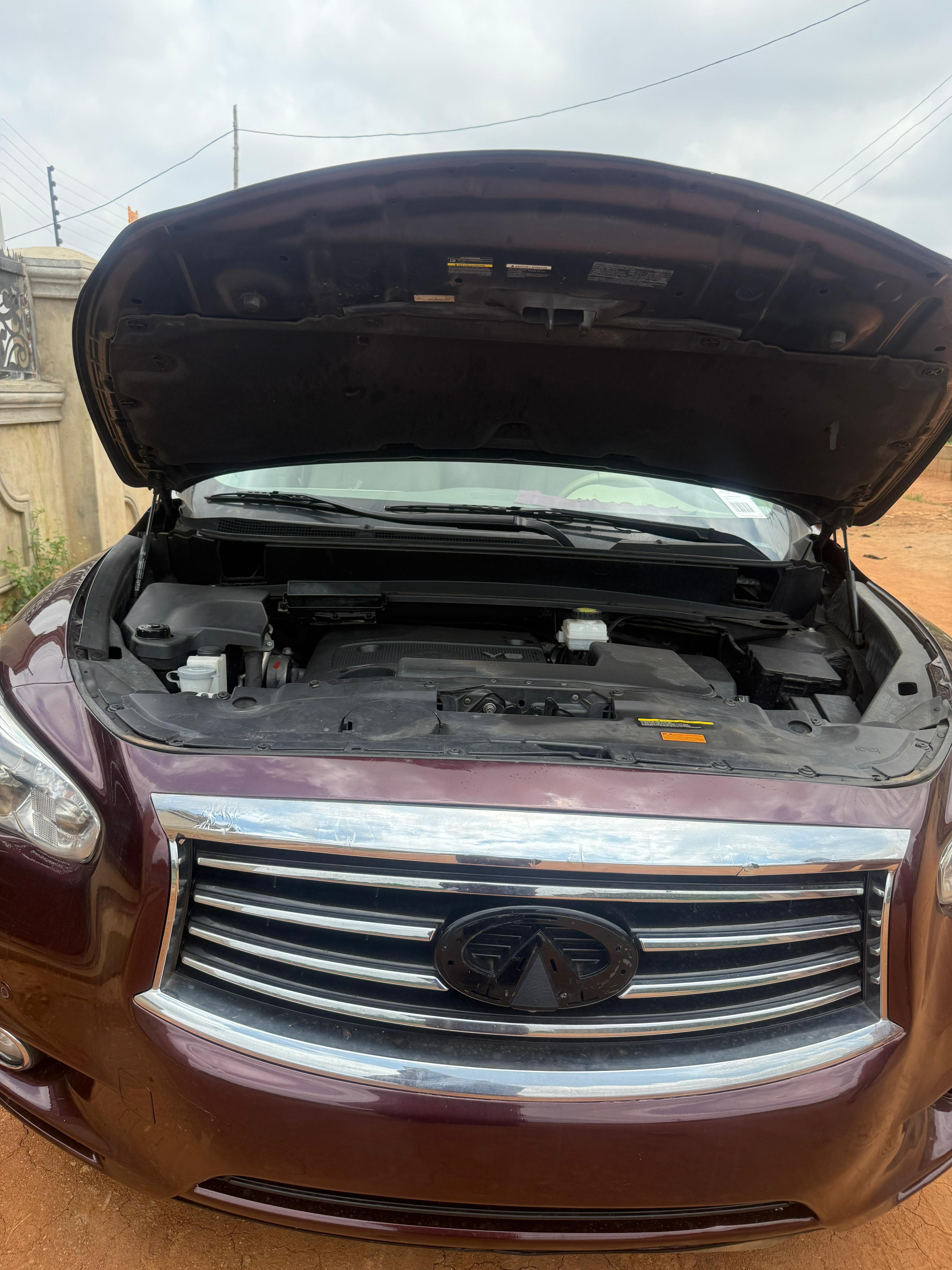 Infiniti JX 35