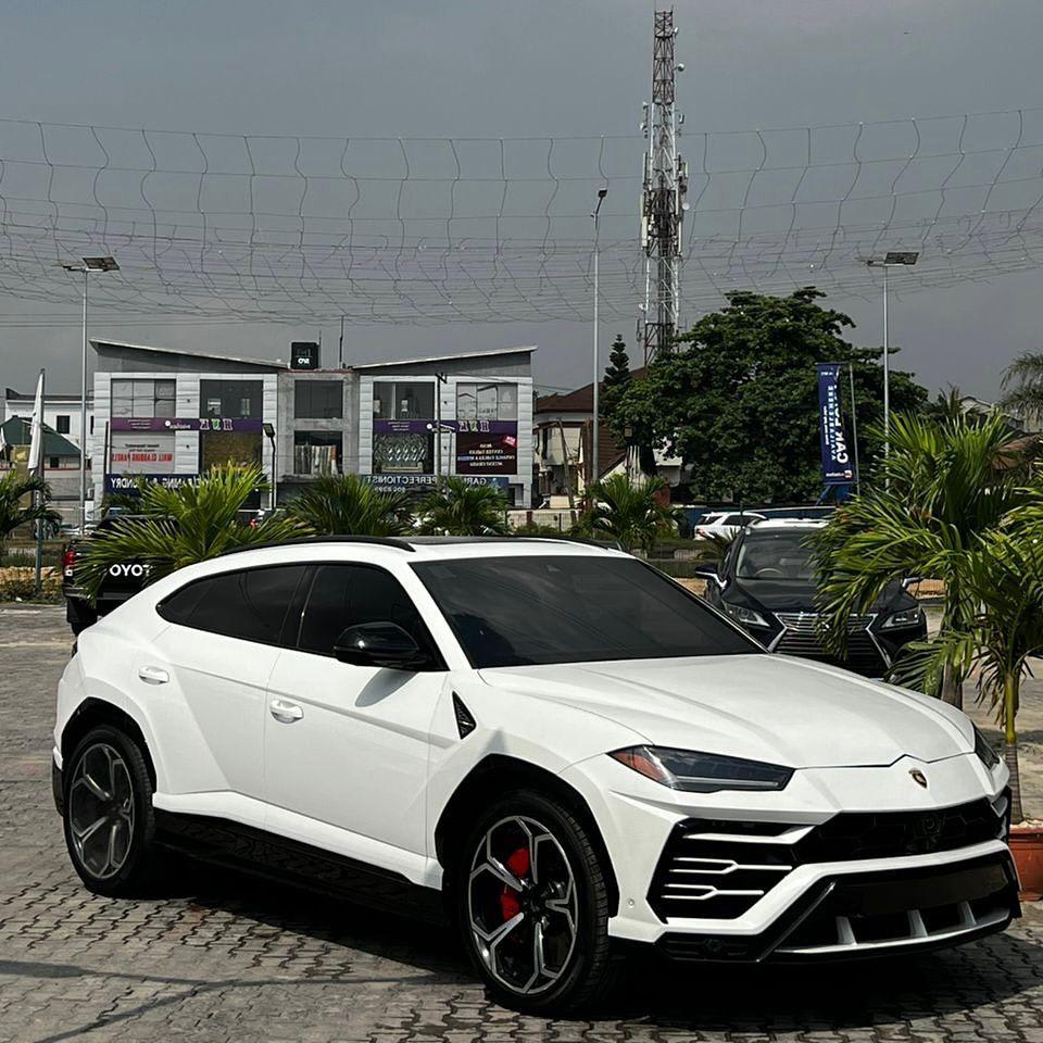 Lamborghini Urus