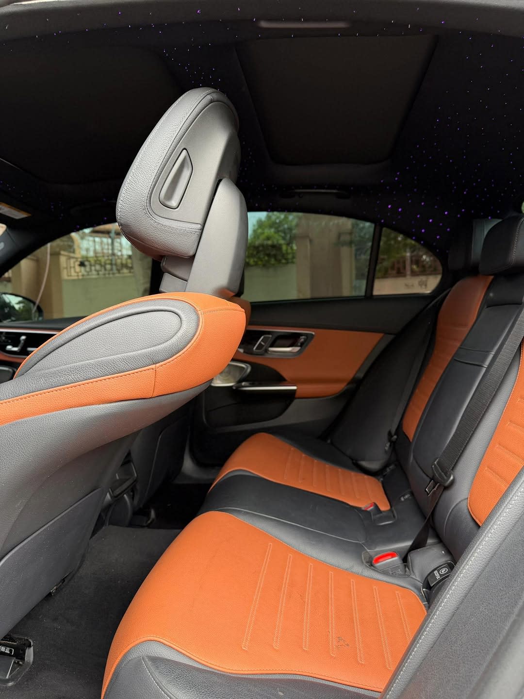 Mercedes-Benz C300