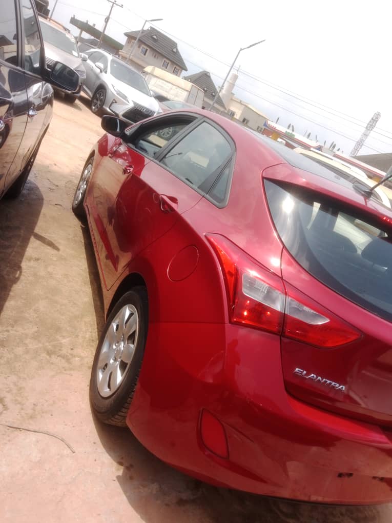 Hyundai Elantra GT