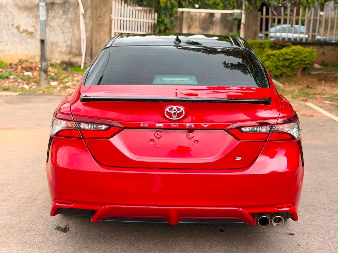 Toyota Camry Camry SE