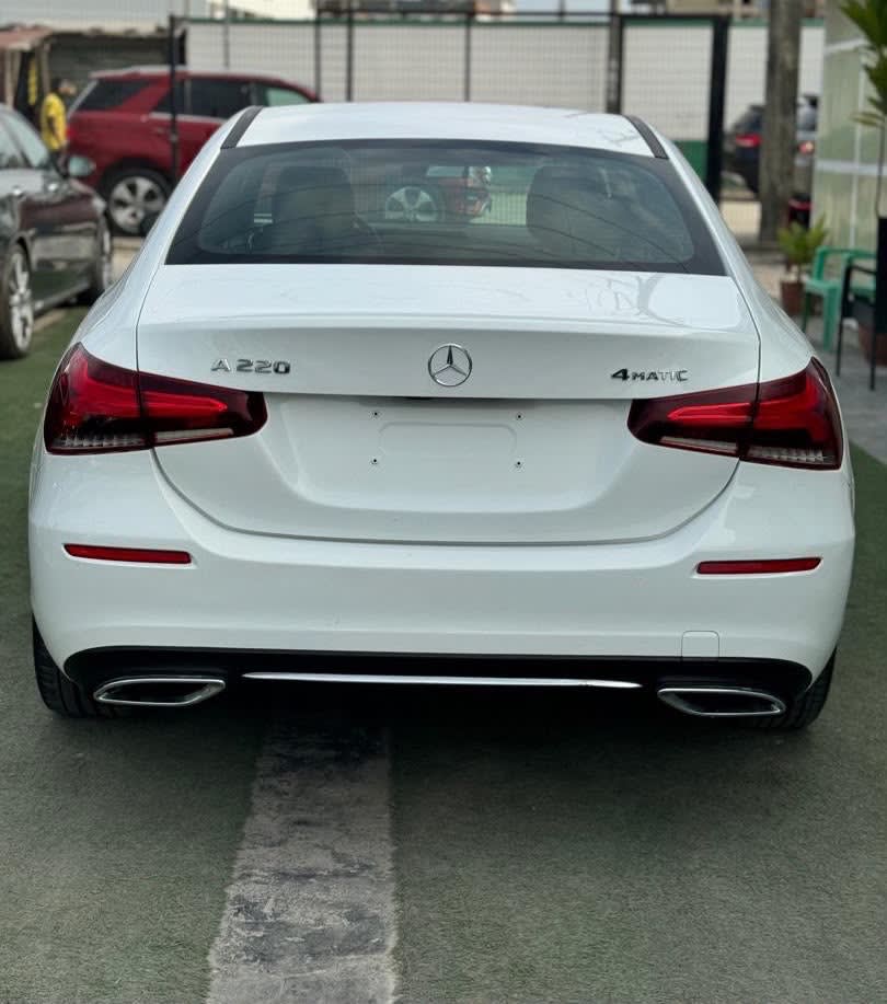 Mercedes A2020