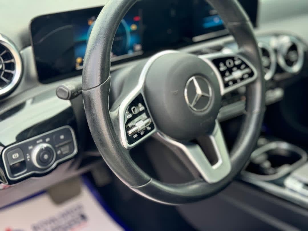 Mercedes A2020