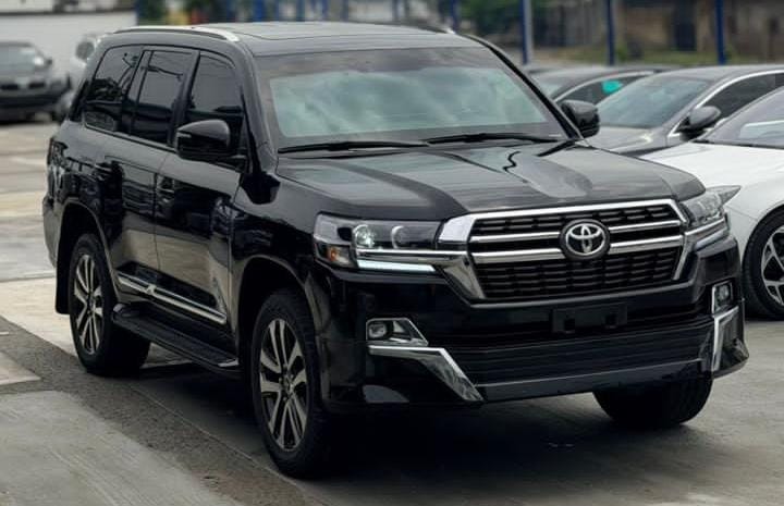 TOYOTA LANDCRUISER