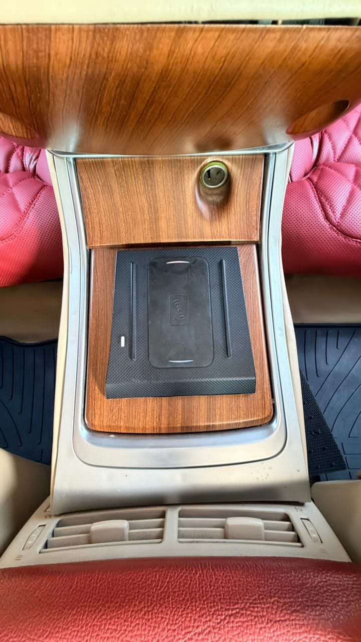 TOYOTA LANDCRUISER