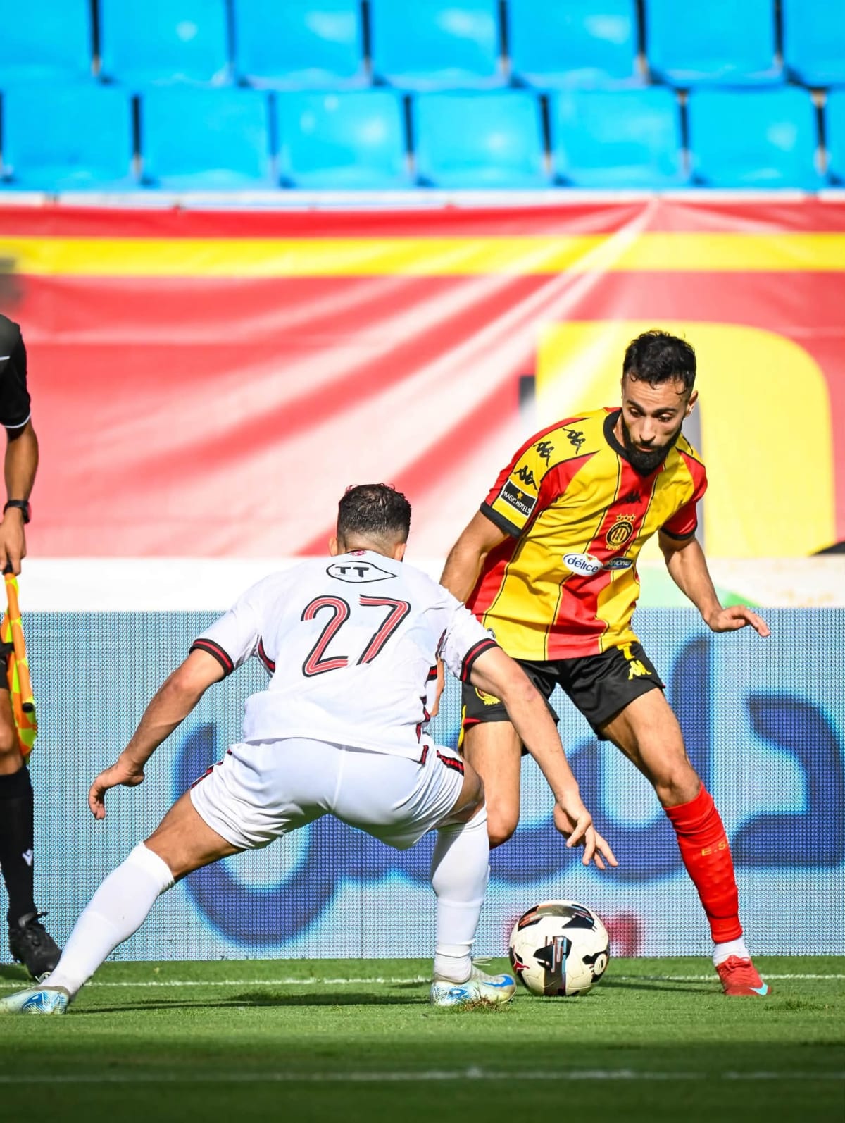 Coup d'envoi enflammé du championnat tunisien 2026-2027 : Le Clasico de Rades vole la vedette lors d'une première journée haletante