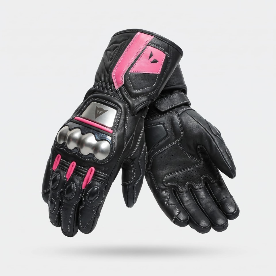 Set Dainese Negro/Rosa Mujer: detalle de los guantes