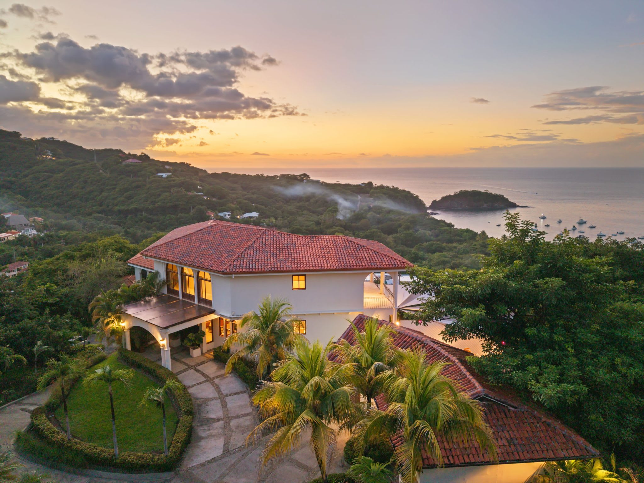 Villa Del Mar — 3
