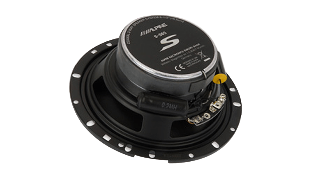 Alpine S-S65 features